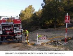 BOMBEROS HIDRANTE MASIA VILLALONGA INCENDIO LA ESPUELA 2021